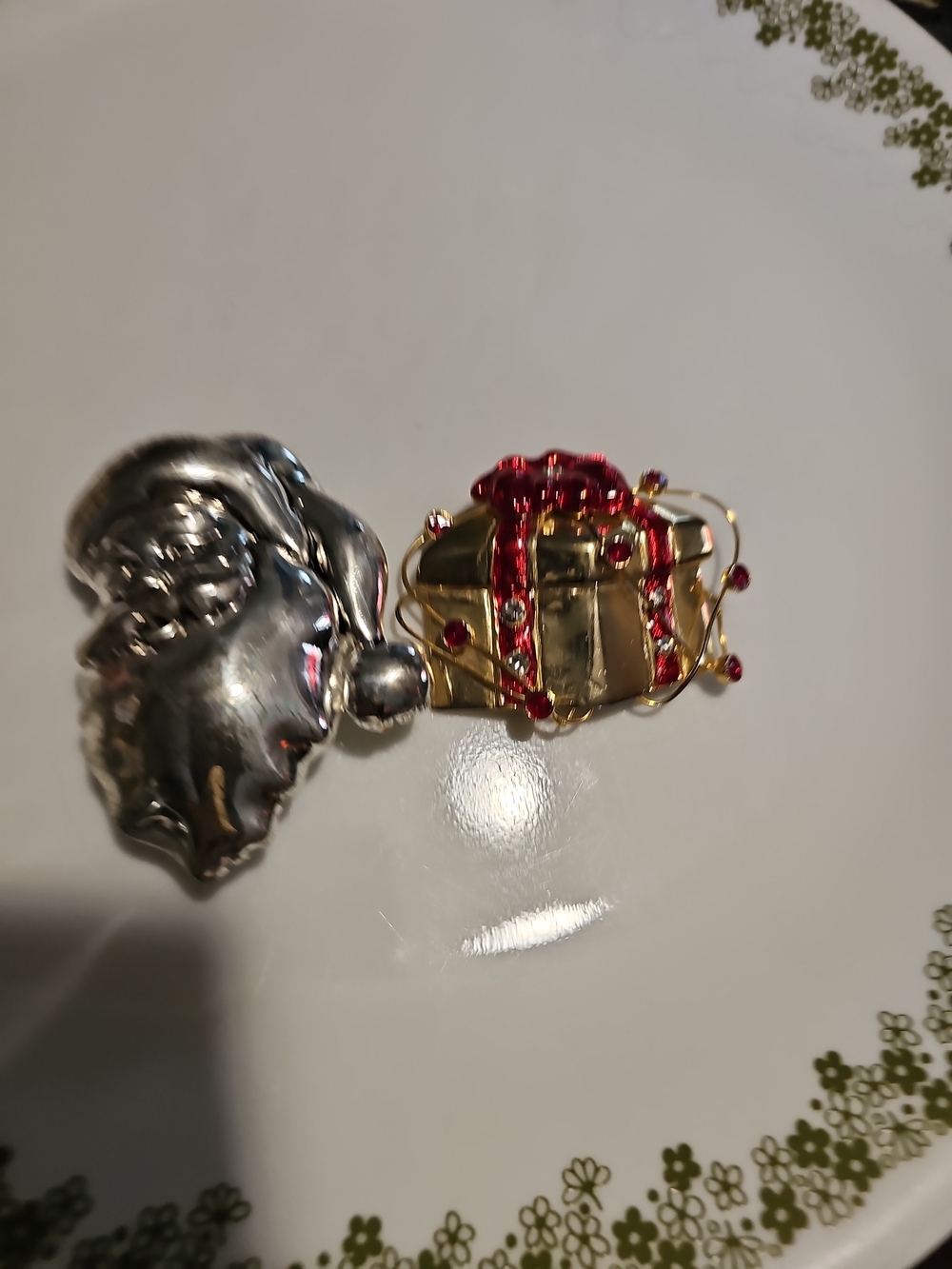 Festive Santa, Gift & Tree Brooch Trio - Silver & Gold with Red Accents - Picture 14 of 16